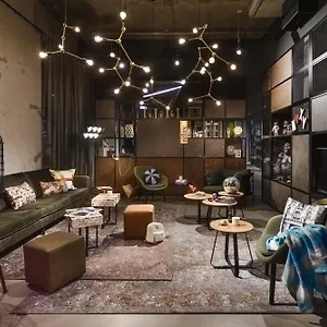 Hotel Moxy Neustadt