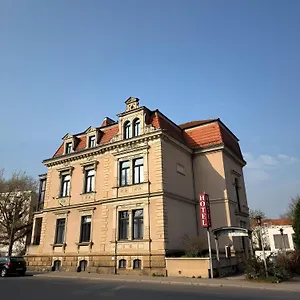 Kipping Am Hauptbahnhof Hotell